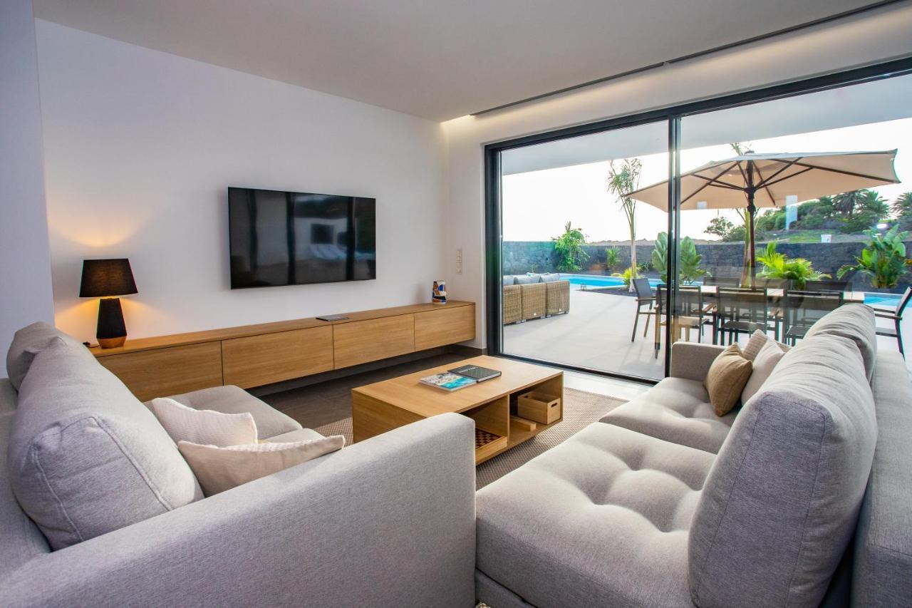 Villa Macan Теґісе Екстер'єр фото