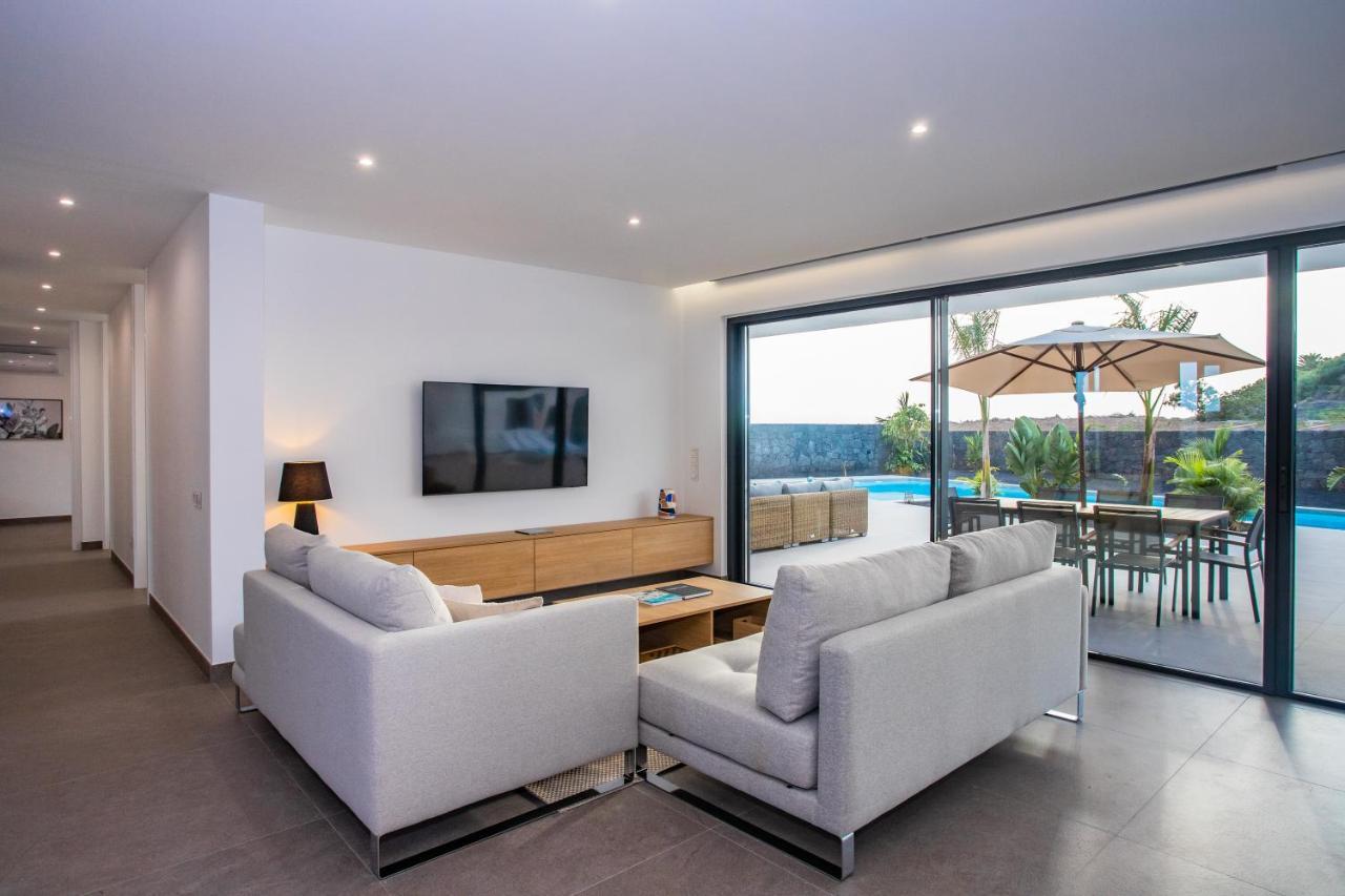Villa Macan Теґісе Екстер'єр фото