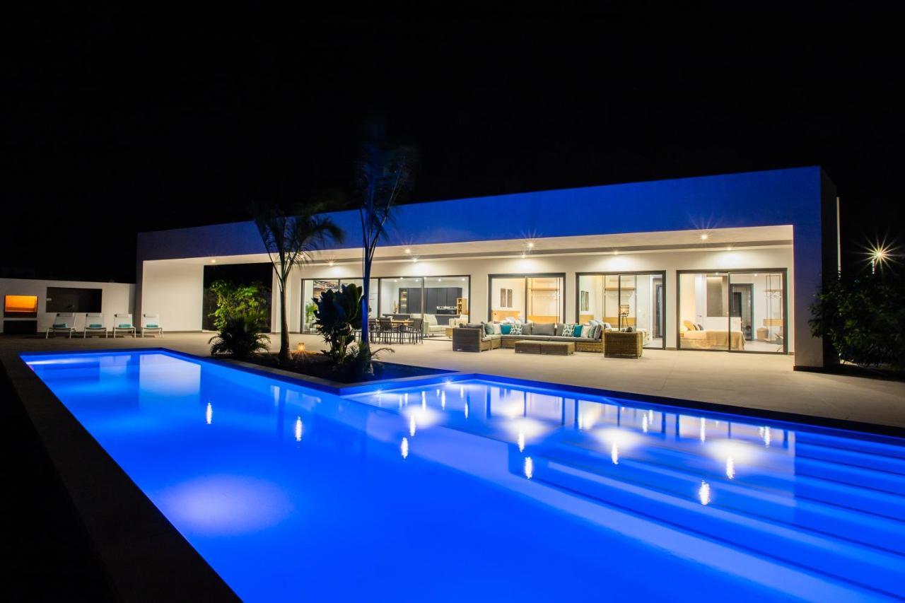 Villa Macan Теґісе Екстер'єр фото