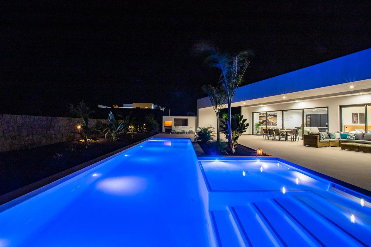 Villa Macan Теґісе Екстер'єр фото